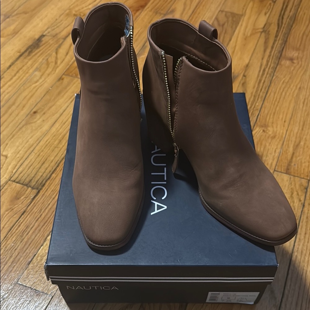 Nautica Women's Brown Ankle Boots